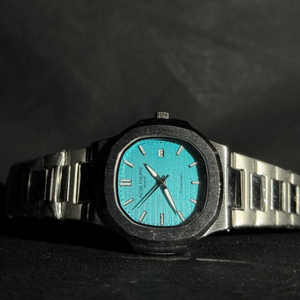 Patek Philippe Nautilus – Sky Blue Dial | Iconic Men’s Luxury Watch
