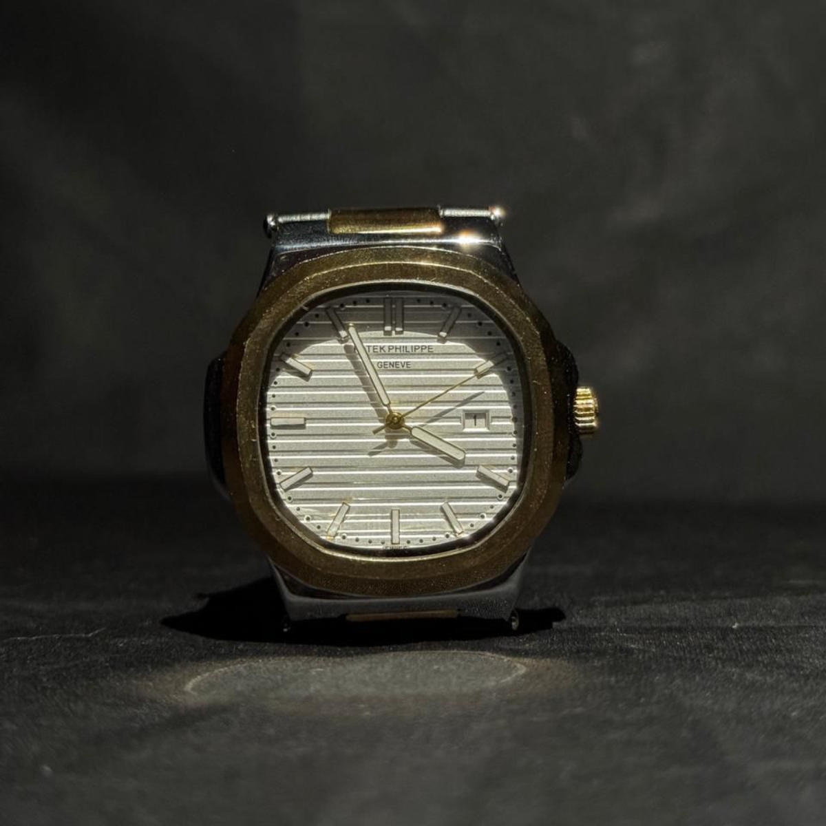 Patek Philippe Nautilus Luxury Watch with Leather Strap with Golden and Black Mix  – Automatic Men's Timepiece